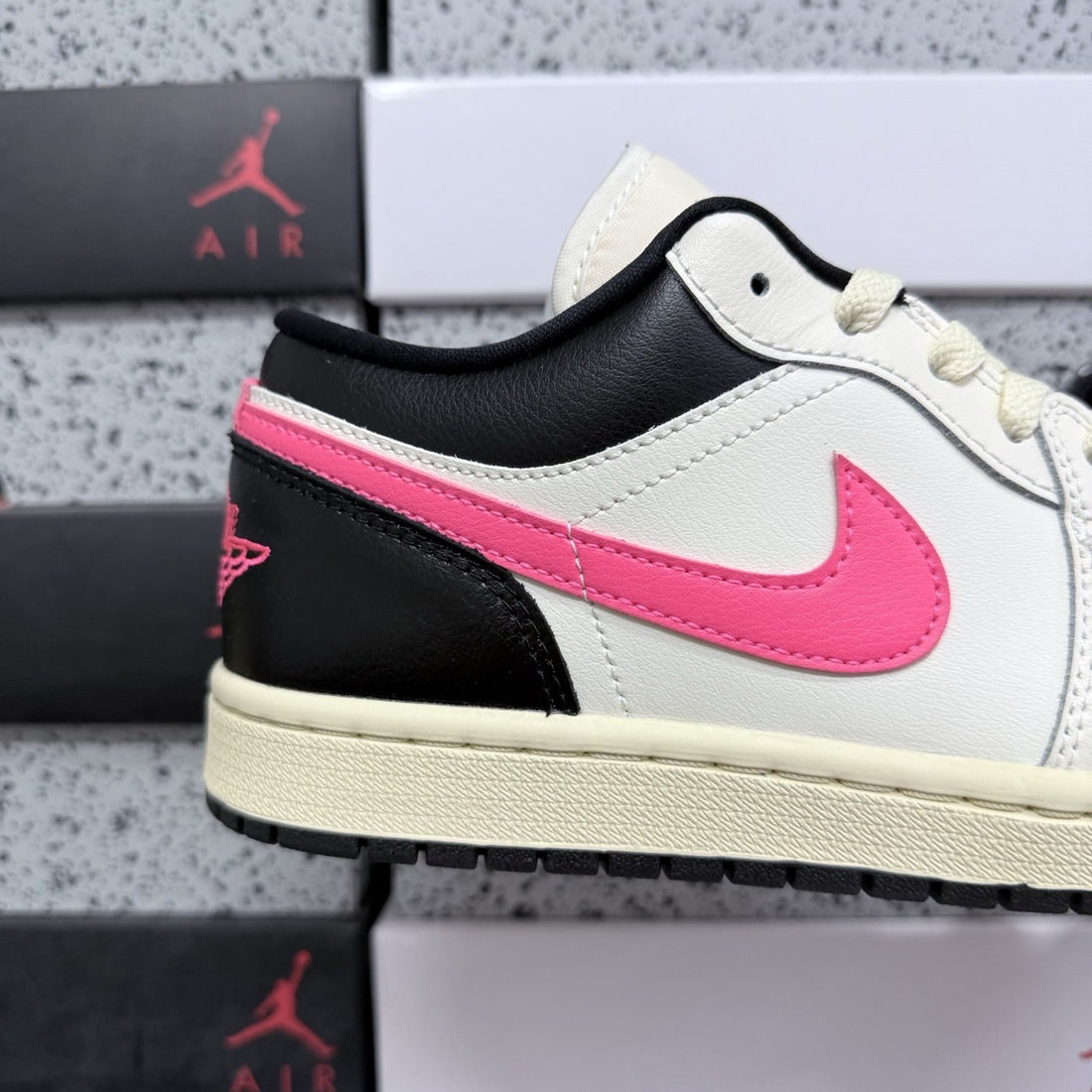 Air Jordan 1 Low Pink Black Sail
