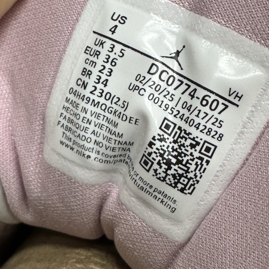 Air Jordan 1 Low Pink Foam