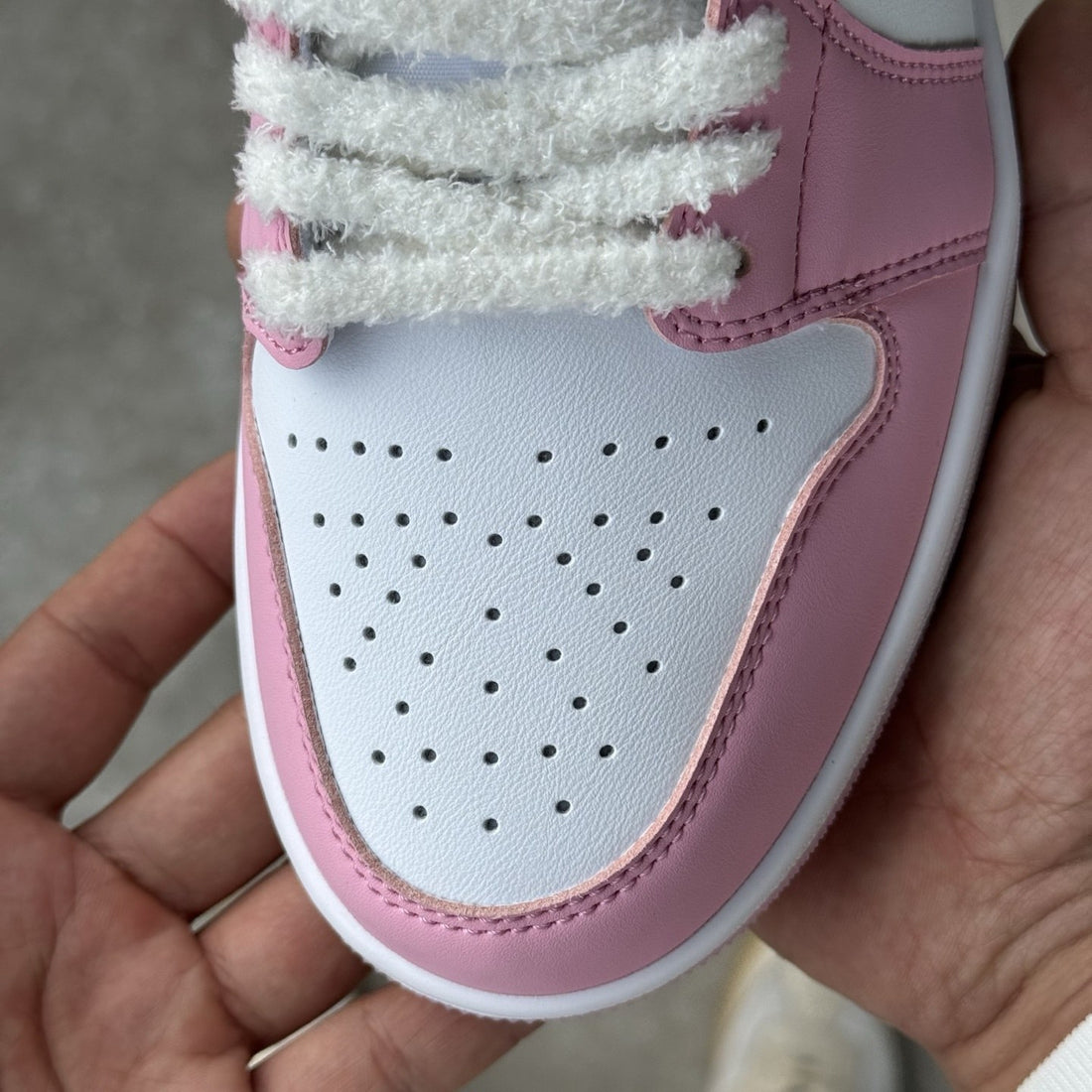 Air Jordan 1 Low Pink Paw