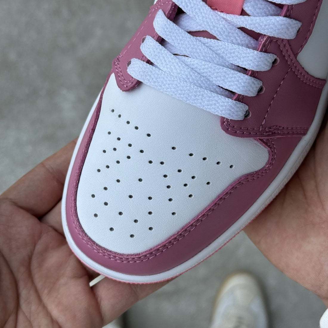 Air Jordan 1 Low Pink Rose