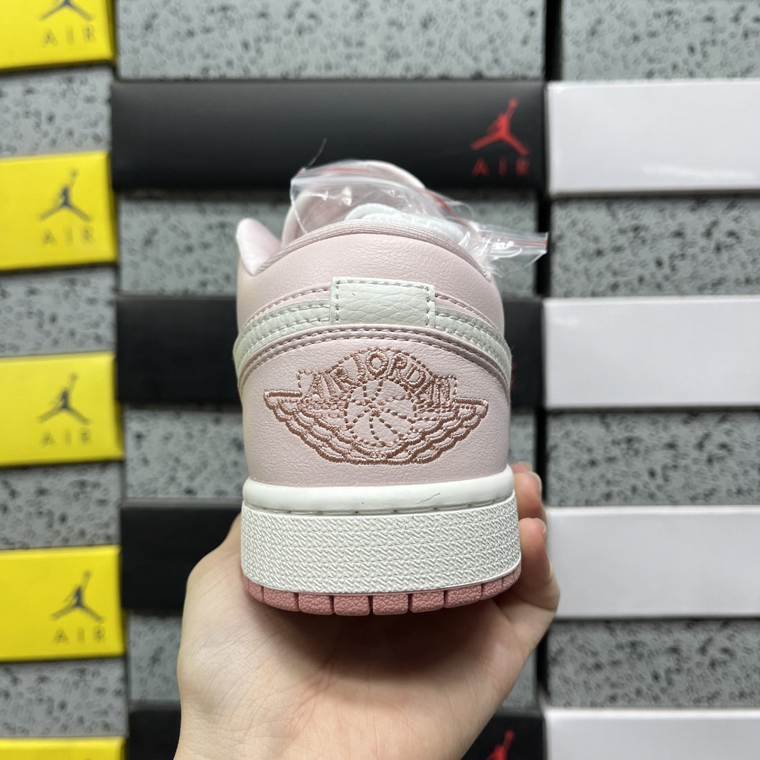 Air Jordan 1 Low Pink Sail