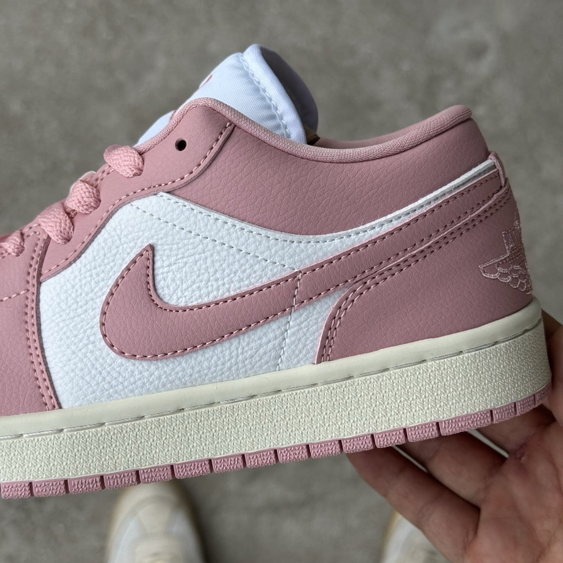 Air Jordan 1 Low Pink Sail Glaze