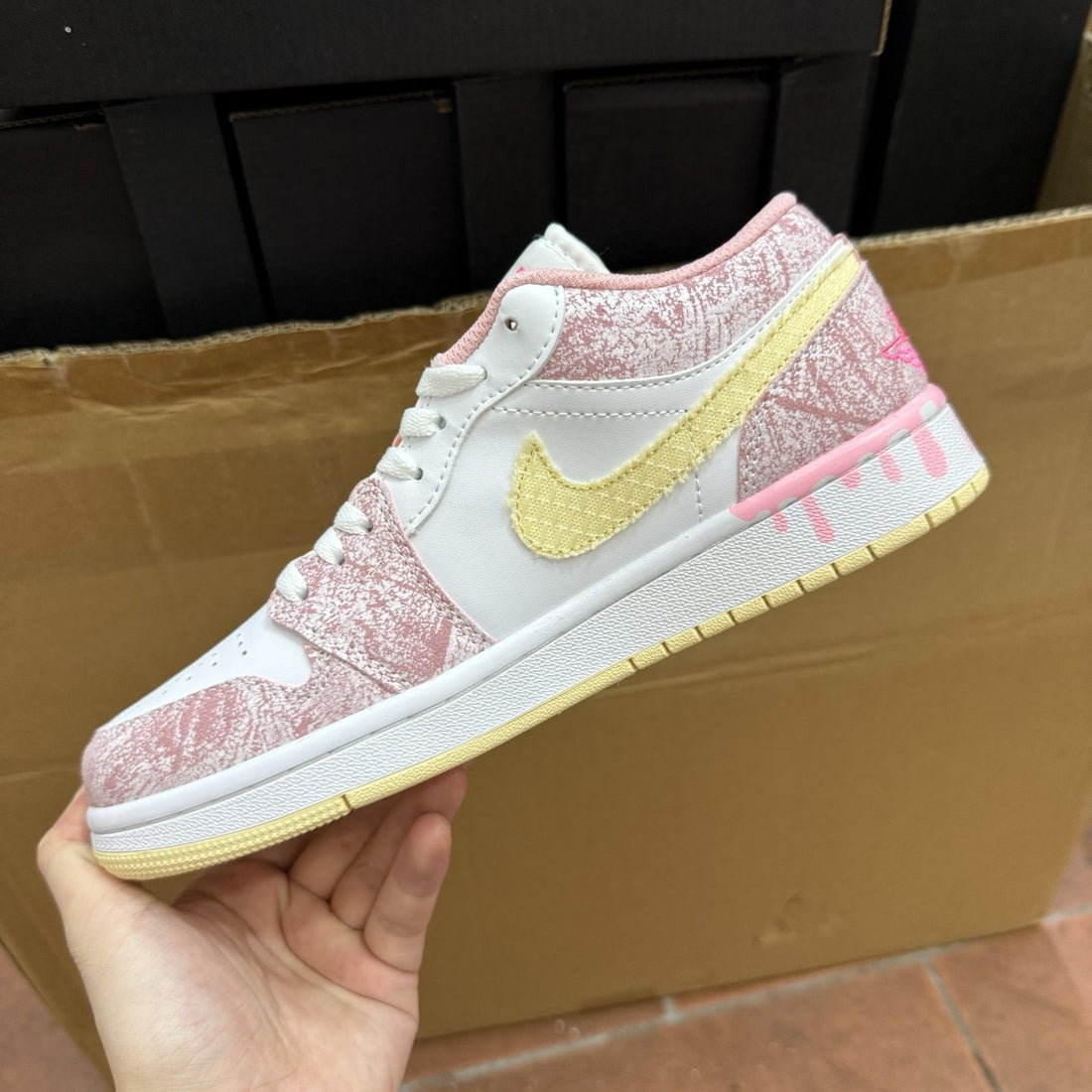 Air Jordan 1 Low Pink Yellow Paisley