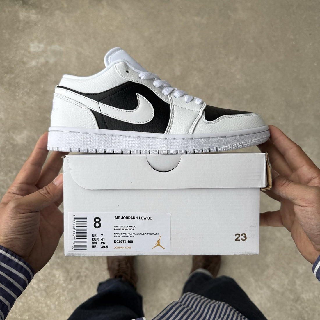 Air Jordan 1 Low Reverse Panda