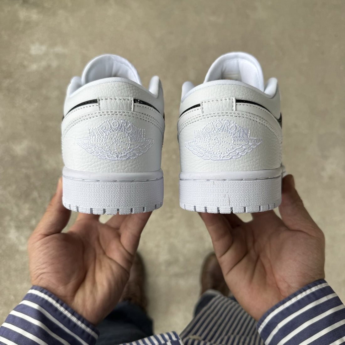 Air Jordan 1 Low Reverse Panda