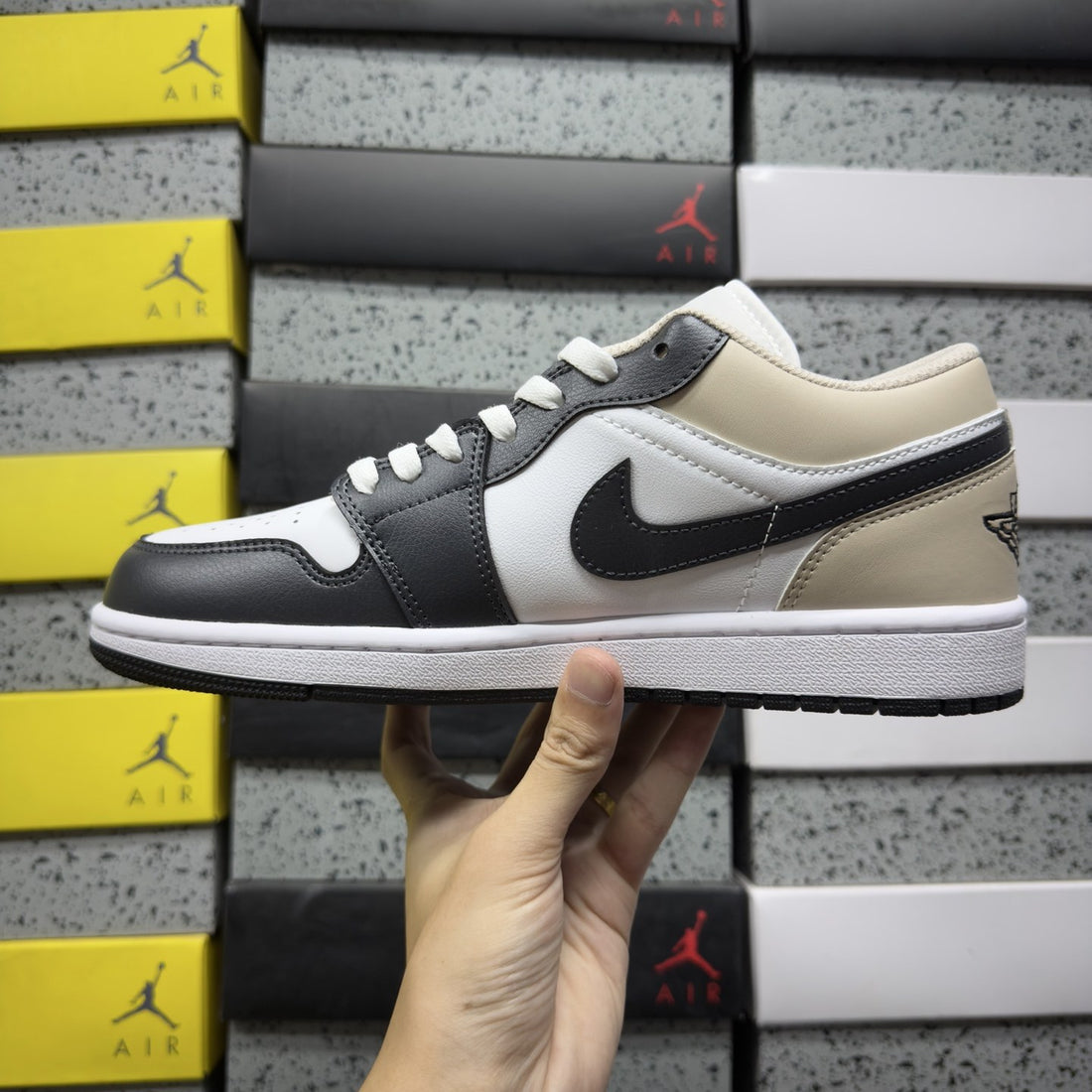 Air Jordan 1 Low Tan Grey
