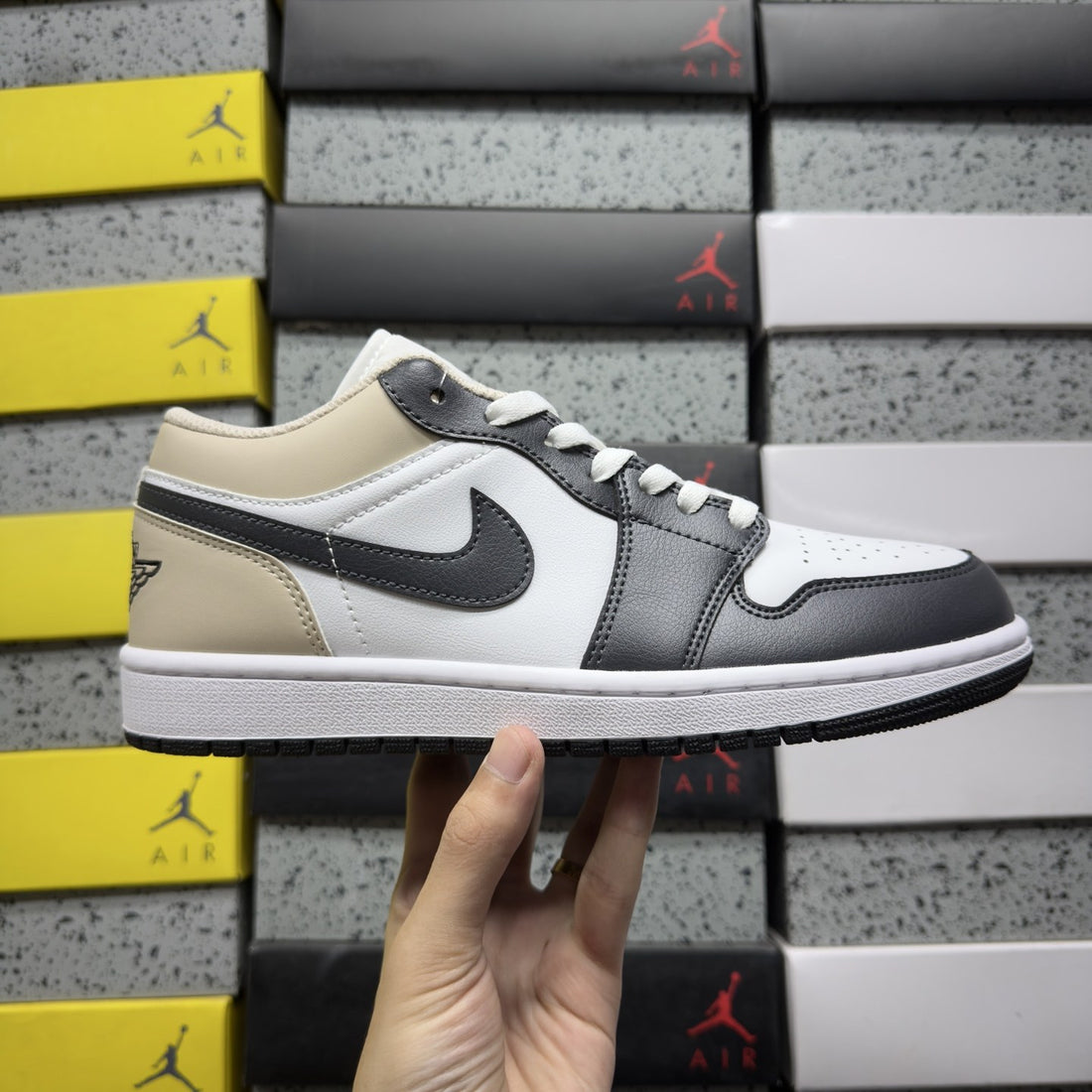 Air Jordan 1 Low Tan Grey