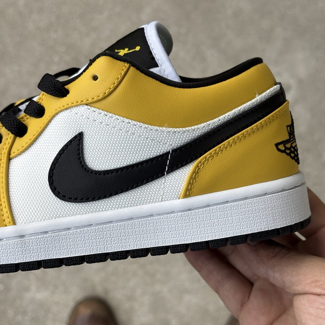 Air Jordan 1 Low Taxi Yellow