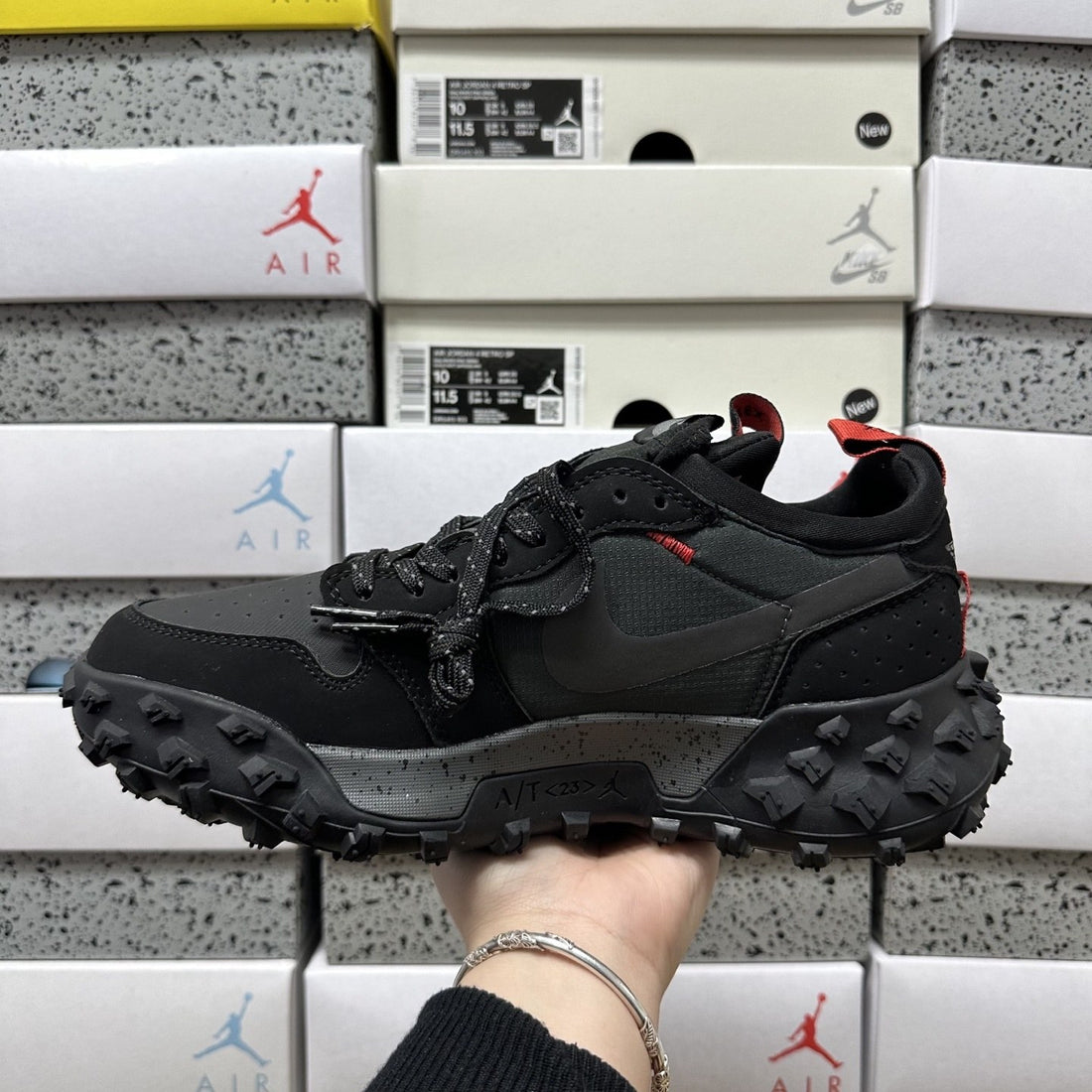 Air Jordan 1 Low Trek Black