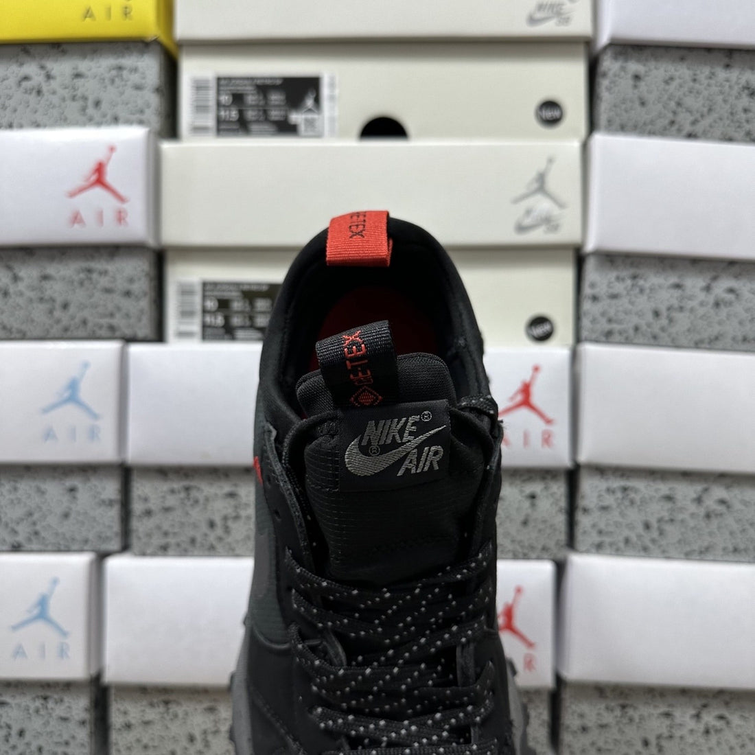 Air Jordan 1 Low Trek Black