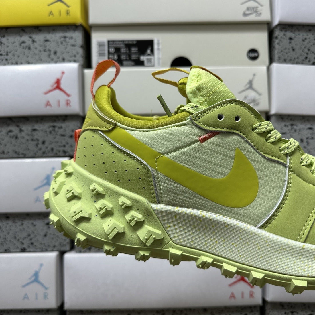 Air Jordan 1 Low Trek Volt