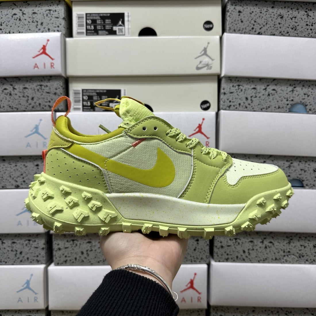 Air Jordan 1 Low Trek Volt