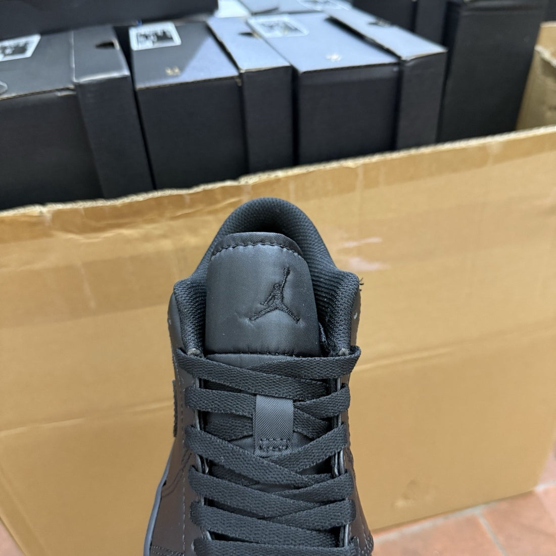 Air Jordan 1 Low Triple Black