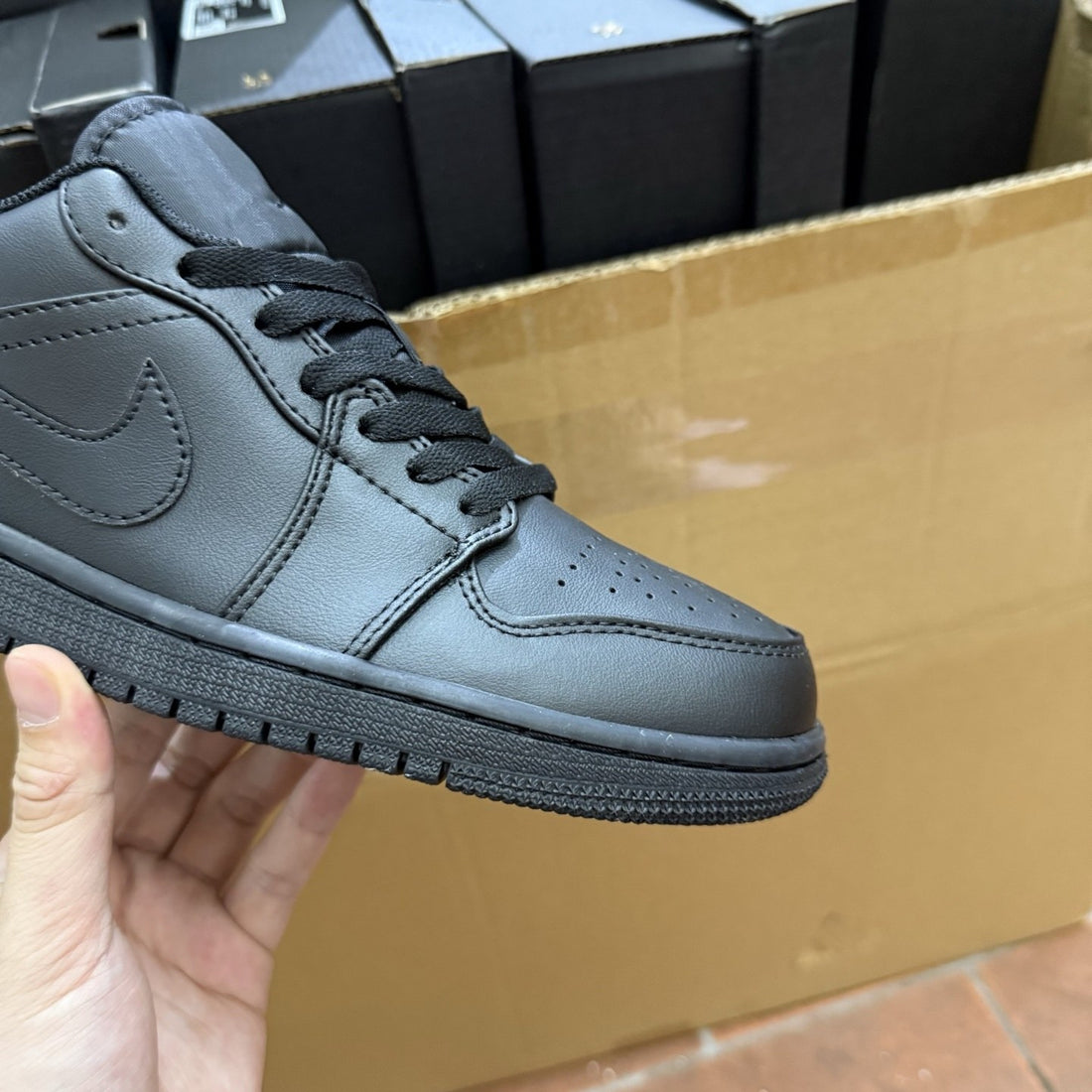 Air Jordan 1 Low Triple Black