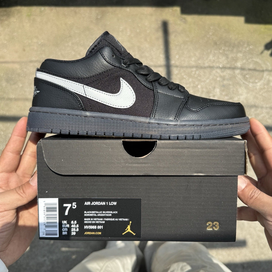Air Jordan 1 Low Triple Black Tumbled