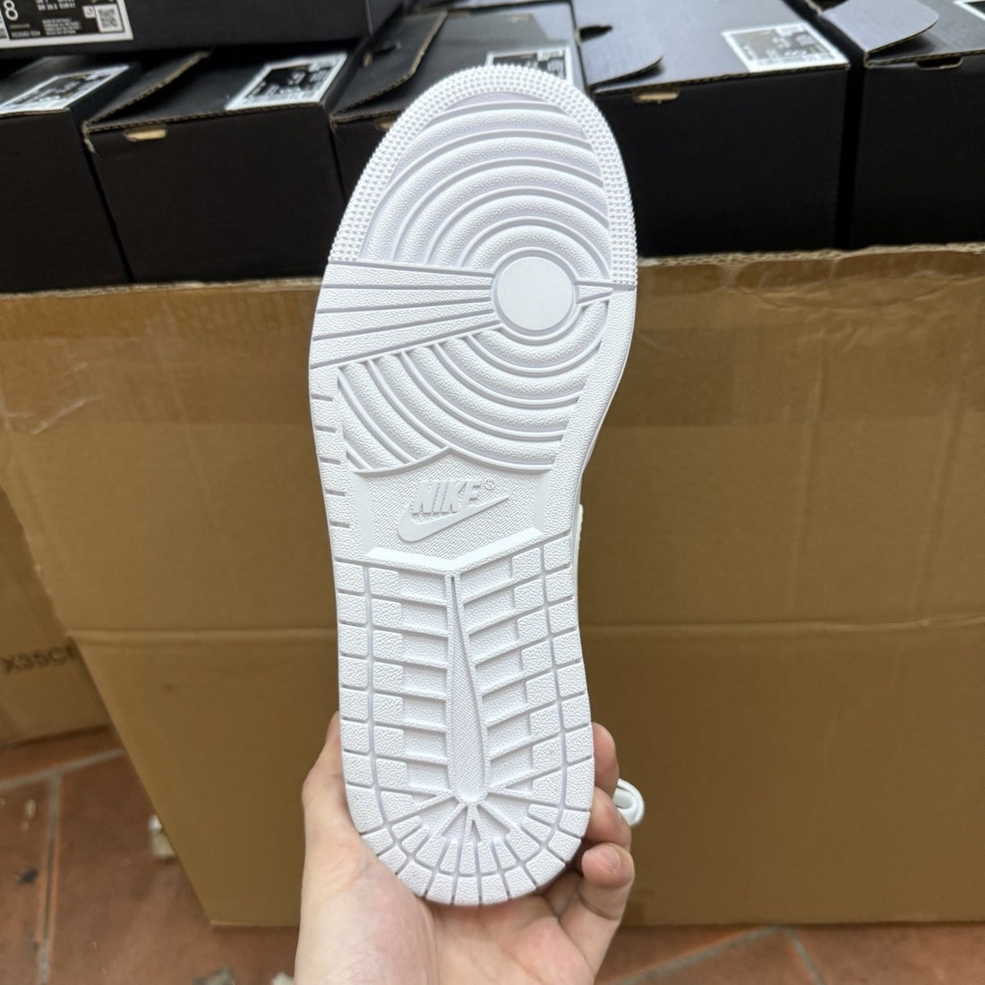 Air Jordan 1 Low Triple Sail