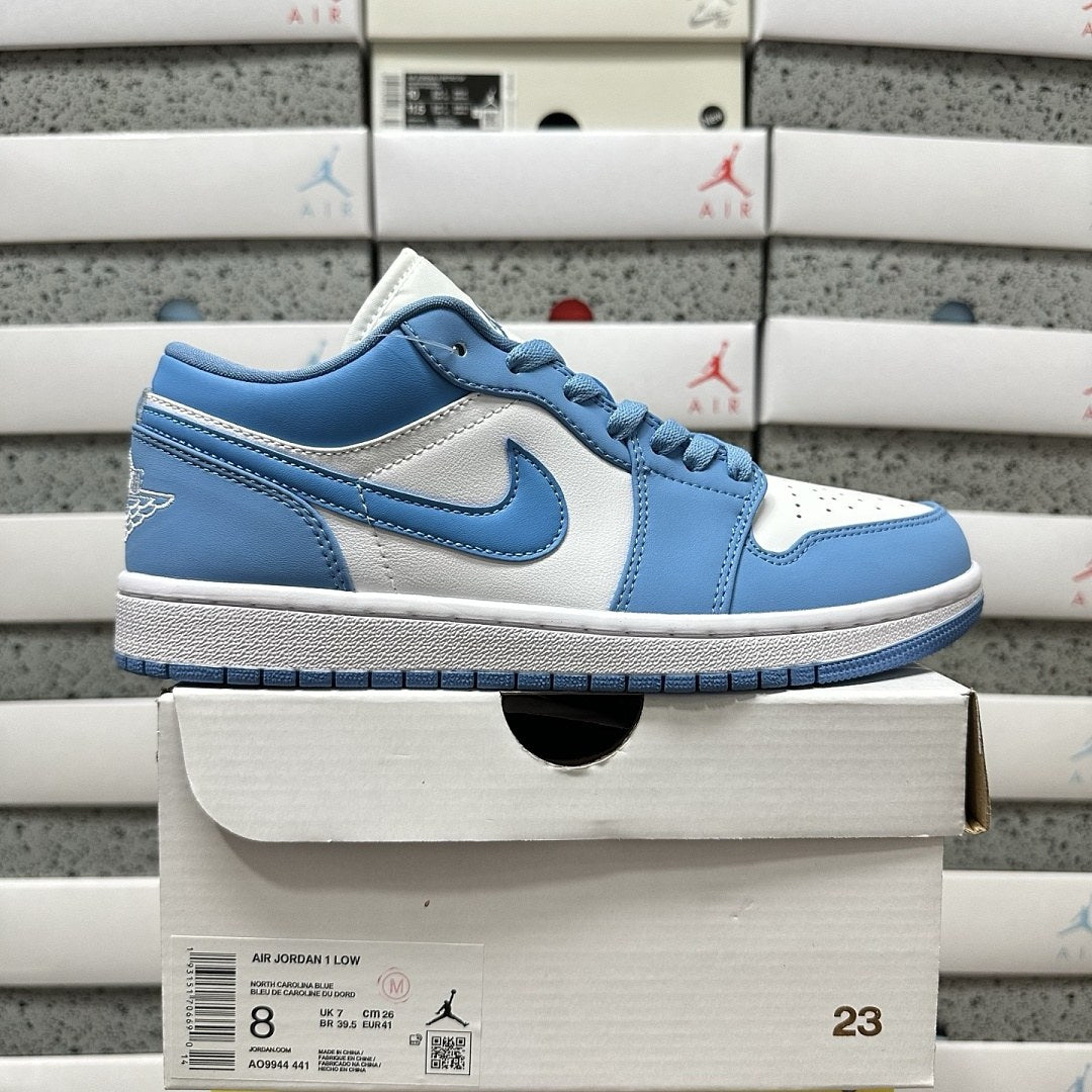 Air Jordan 1 Low UNC Blue