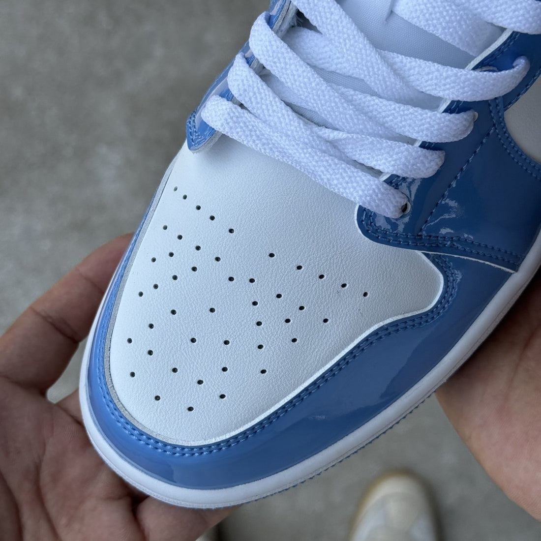 Air Jordan 1 Low UNC Patent