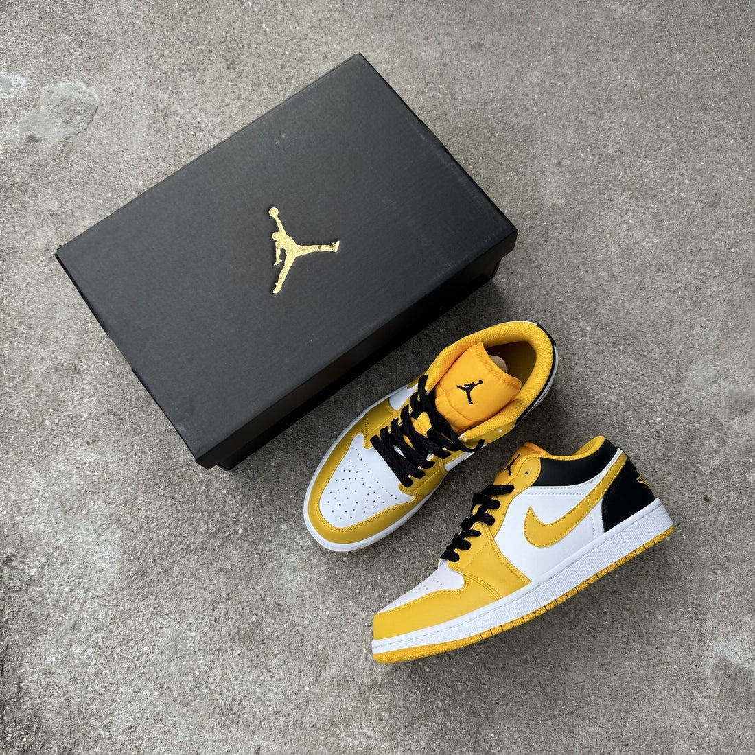 Air Jordan 1 Low Yellow Ochre