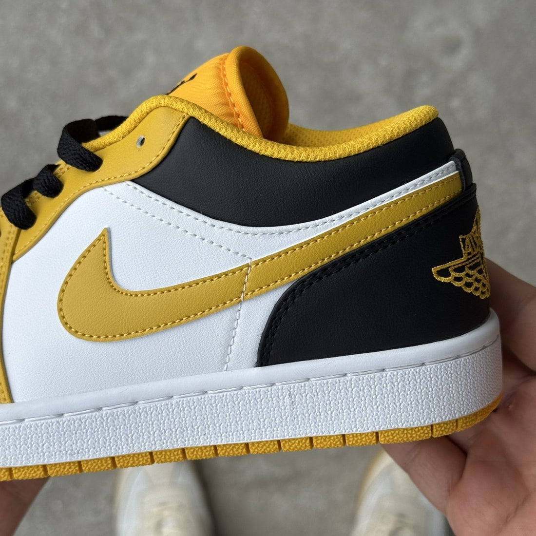 Air Jordan 1 Low Yellow Ochre