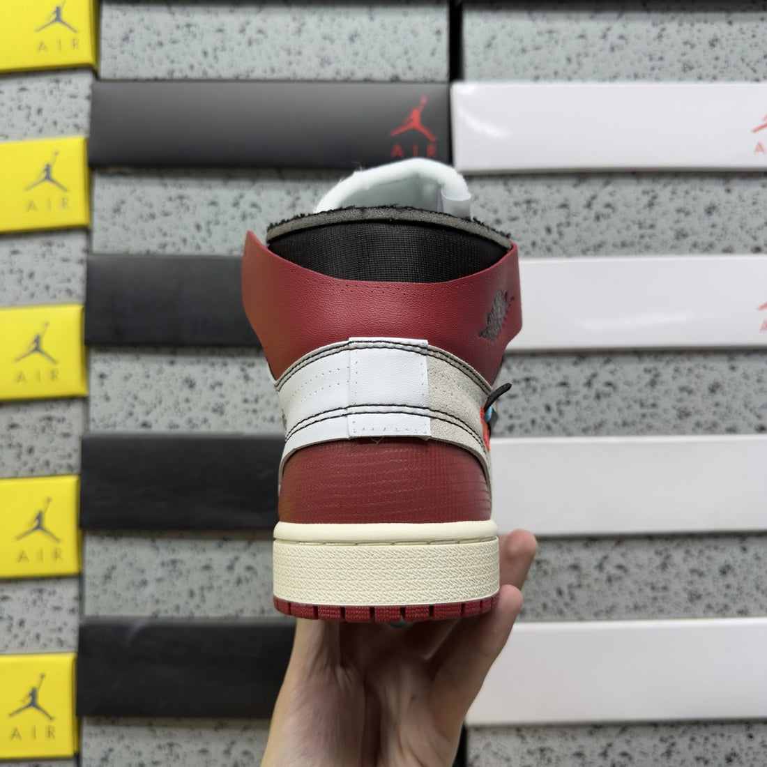Air Jordan 1 Off-White High Chicago
