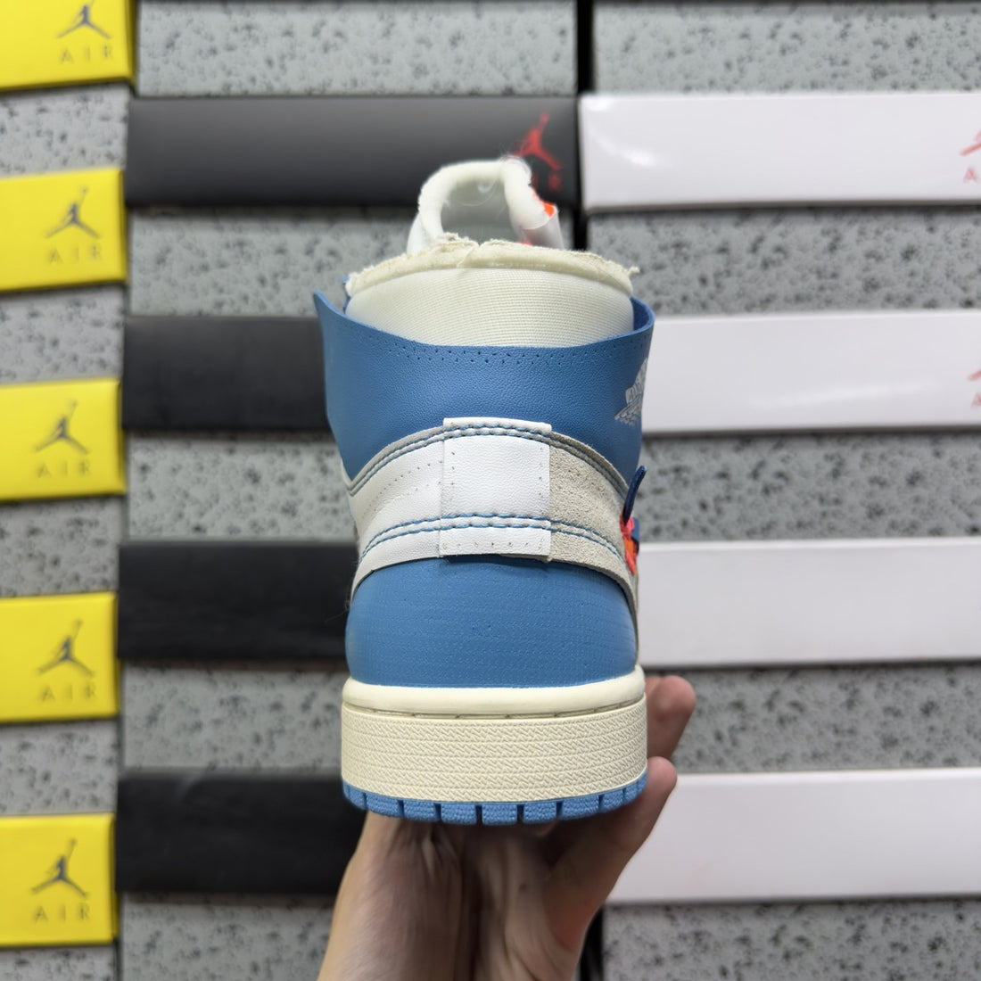 Air Jordan 1 Off-White High UNC