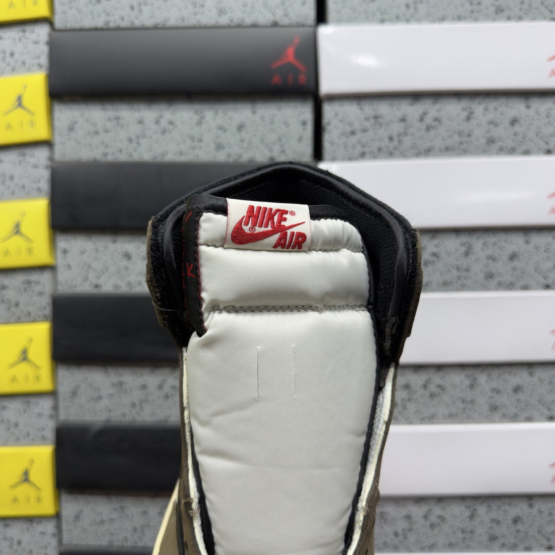 Air Jordan 1 Travis Scott High Mocha
