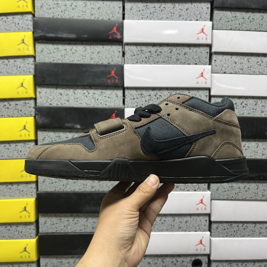 Air Jordan 1 Travis Scott Jumpman Jack Mocha