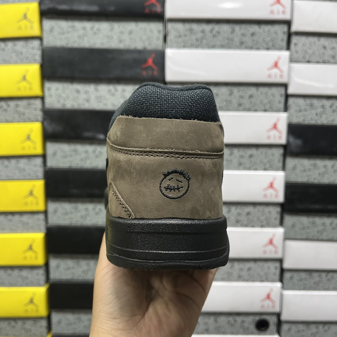 Air Jordan 1 Travis Scott Jumpman Jack Mocha