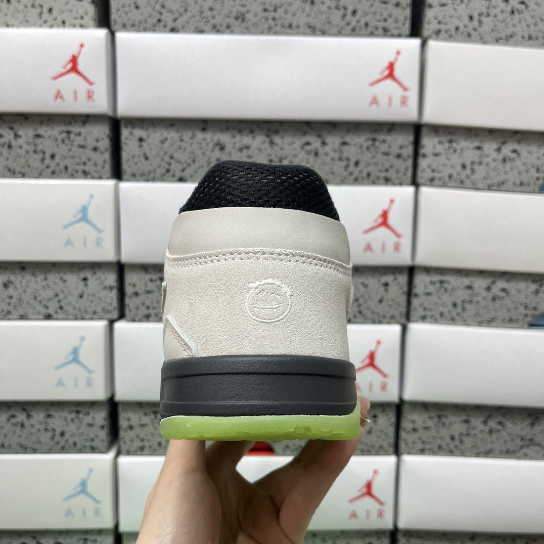 Air Jordan 1 Travis Scott Jumpman Jack Volt