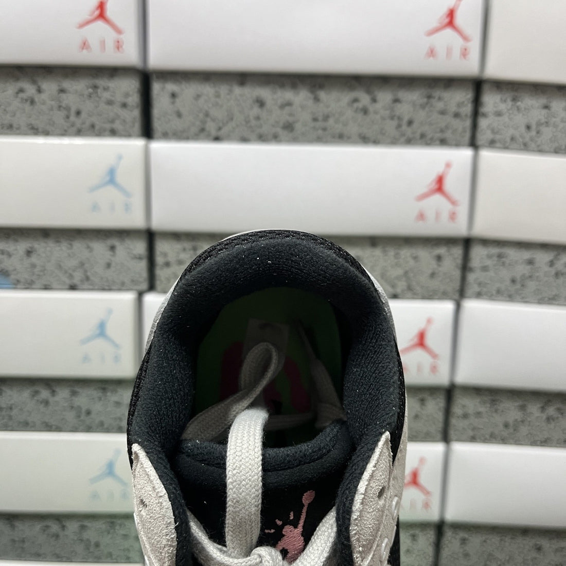 Air Jordan 1 Travis Scott Jumpman Jack Volt