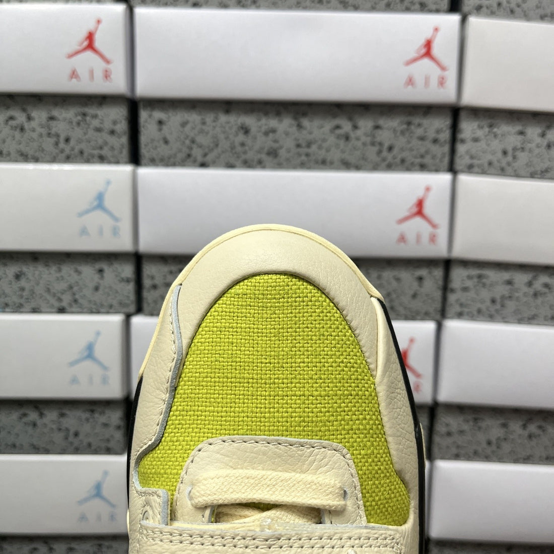 Air Jordan 1 Travis Scott Jumpman Jack Yellow