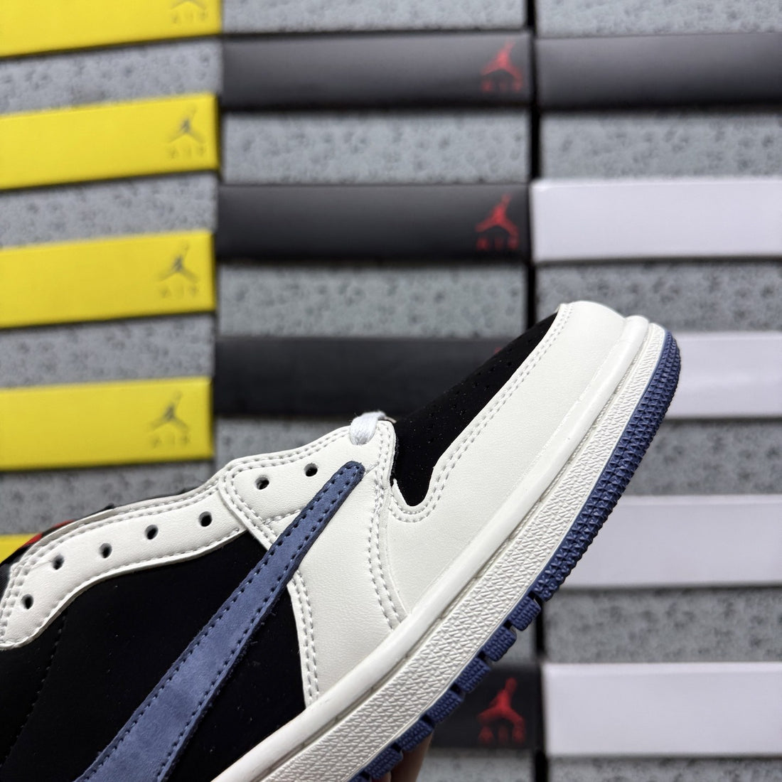 Air Jordan 1 Travis Scott Low Black Navy