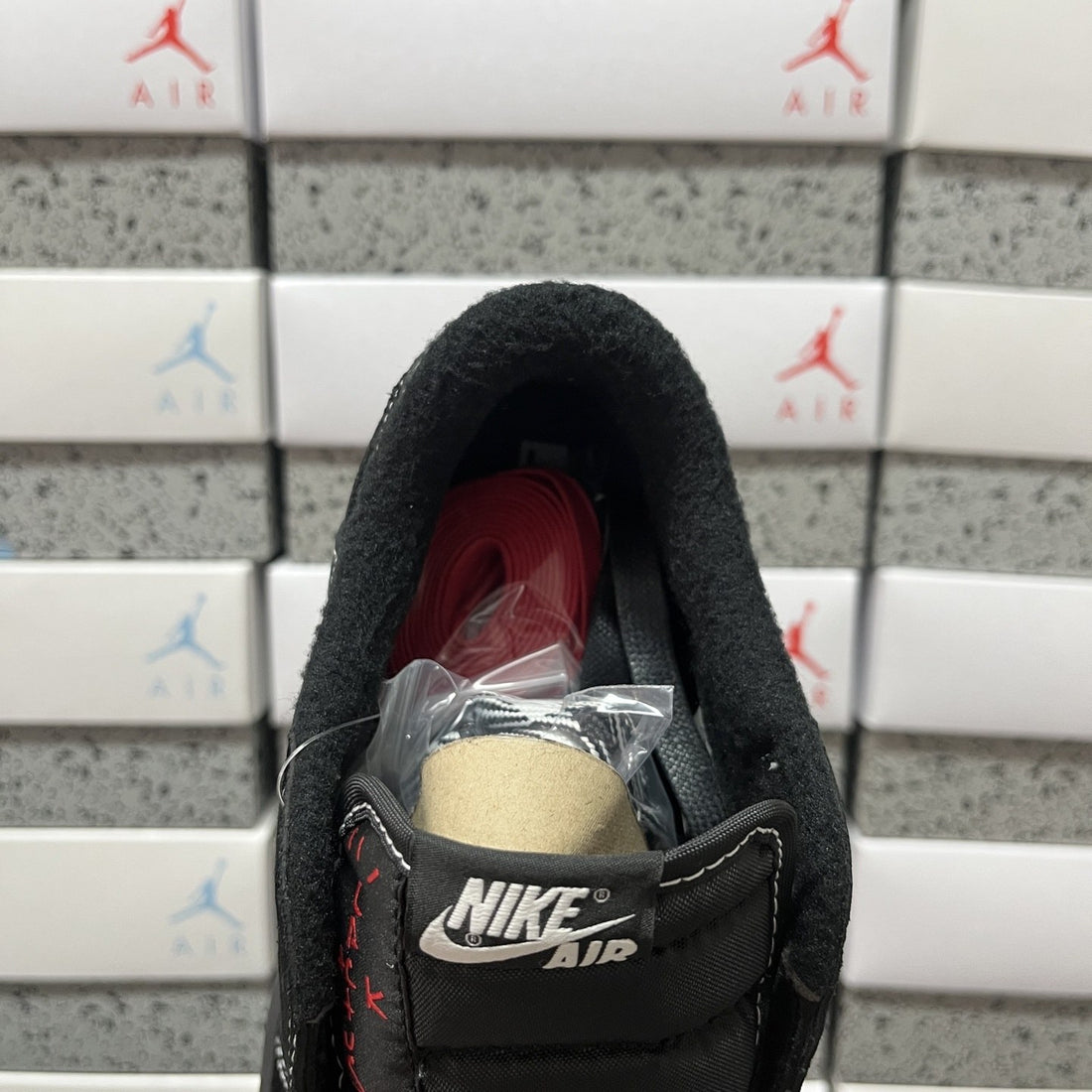 Air Jordan 1 Travis Scott Low Black Olive