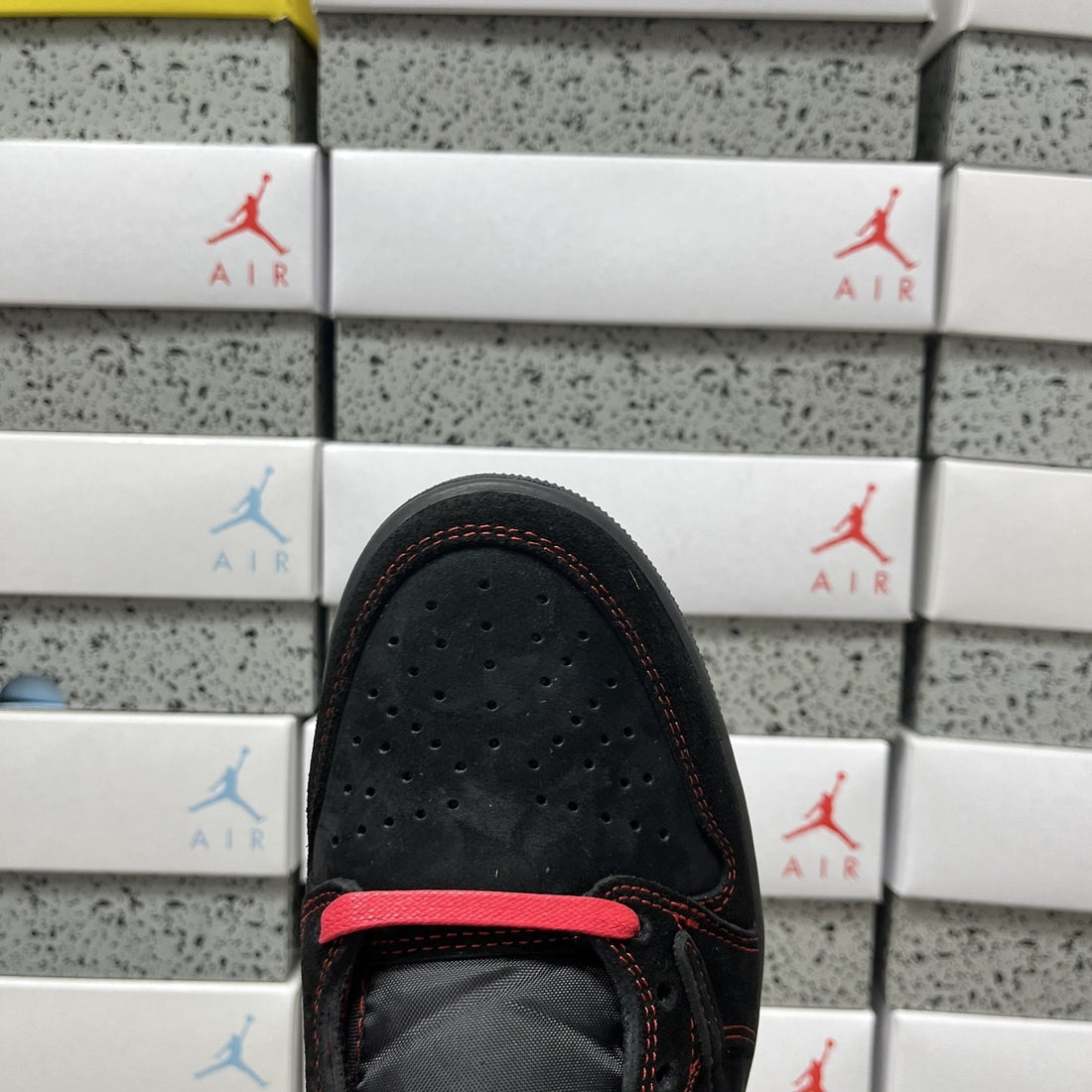 Air Jordan 1 Travis Scott Low Black Phantom Red