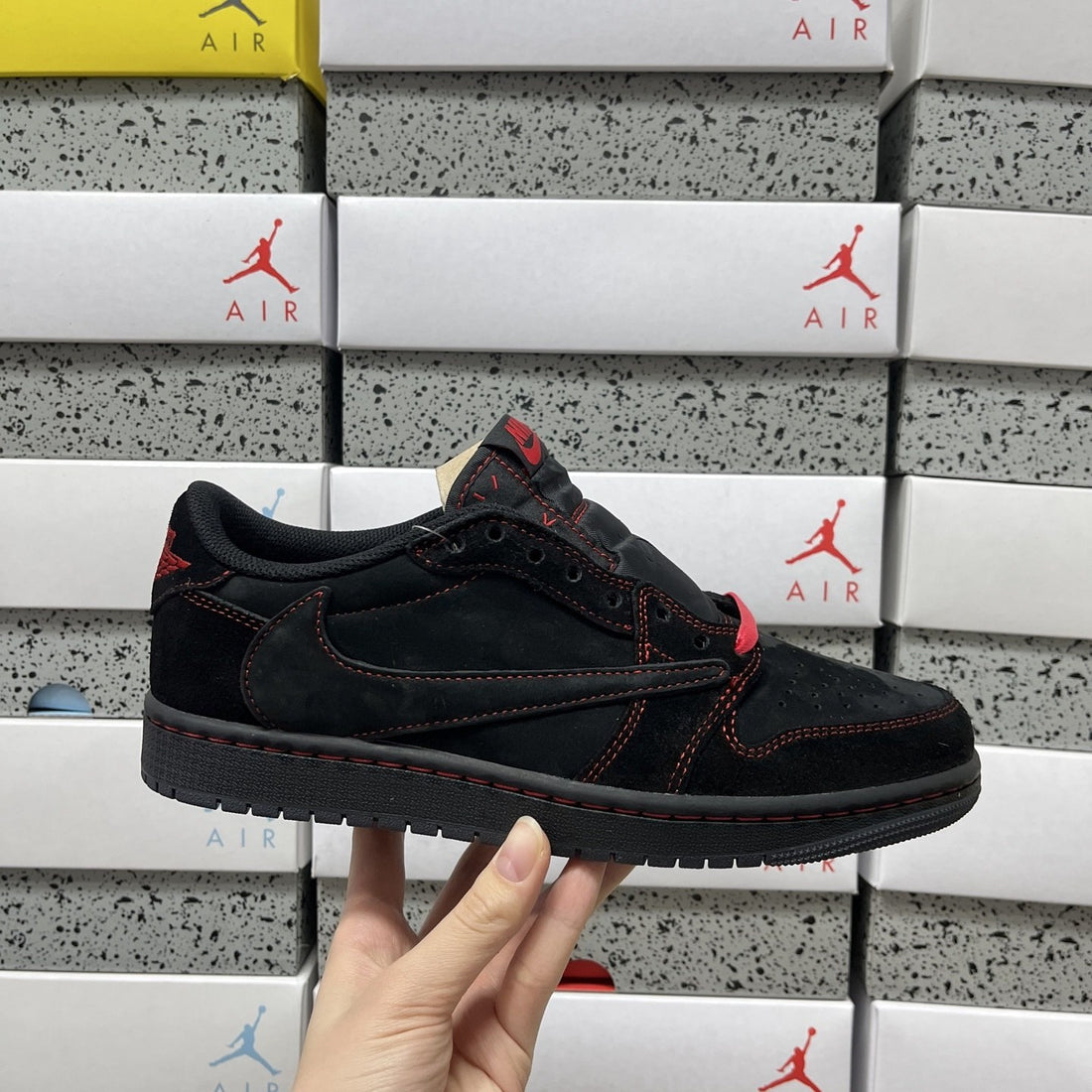Air Jordan 1 Travis Scott Low Black Phantom Red