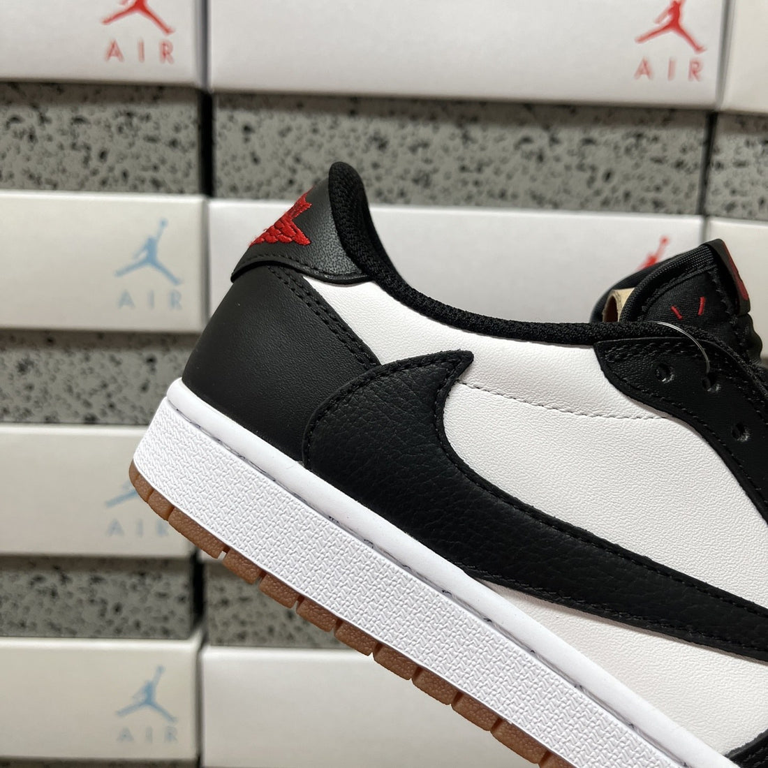 Air Jordan 1 Travis Scott Low Black Toe