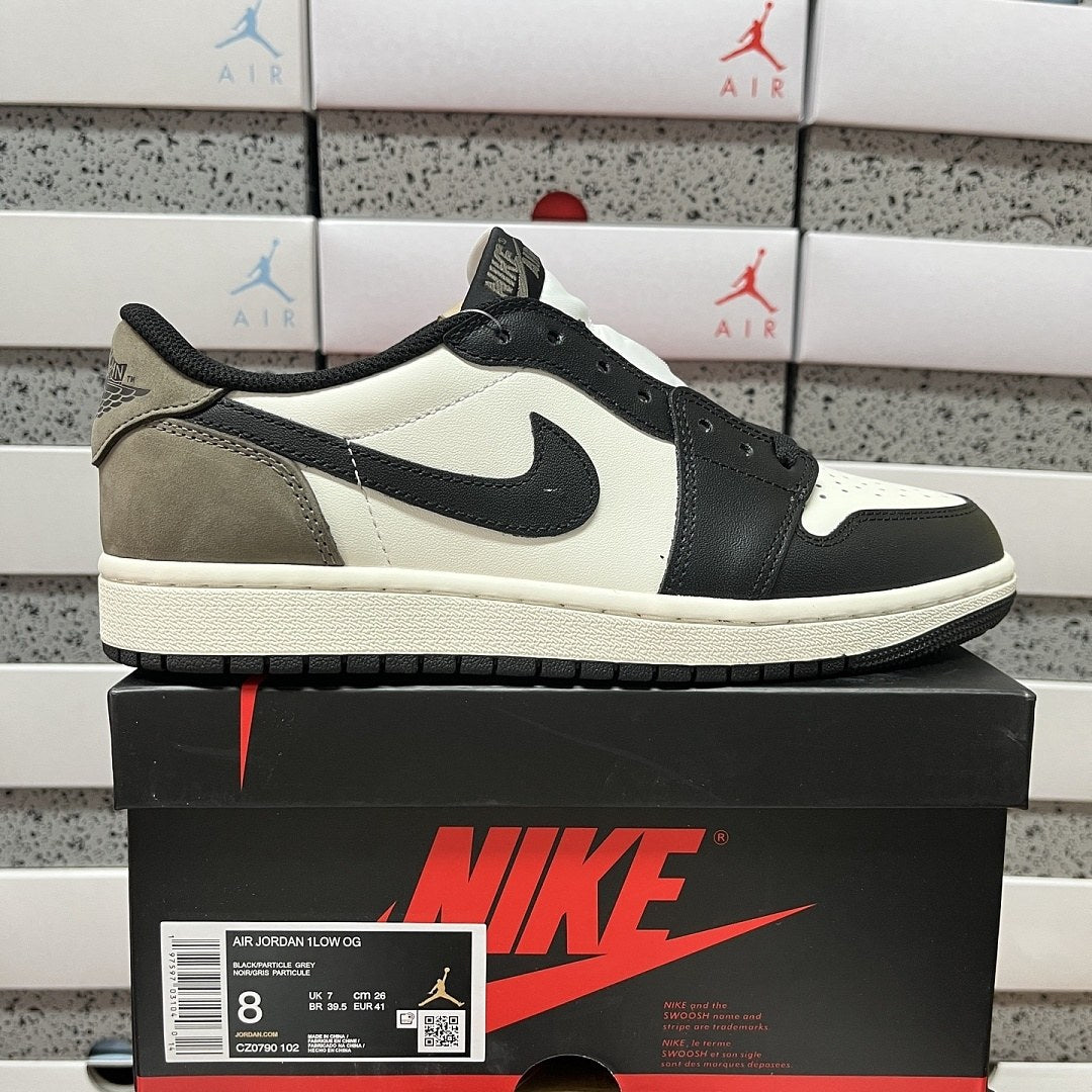 Air Jordan 1 Travis Scott Low Black Toe Mocha