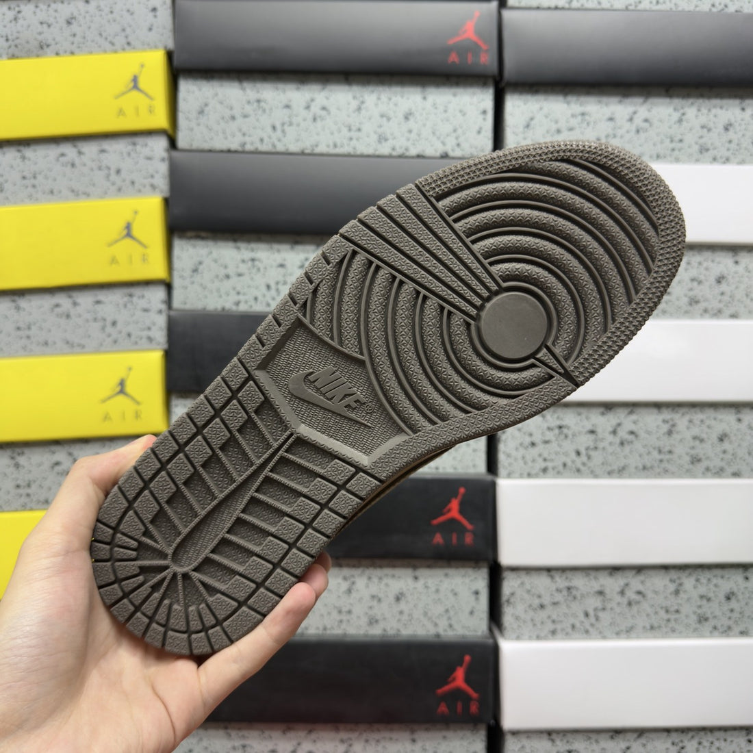 Air Jordan 1 Travis Scott Low Brown Suede