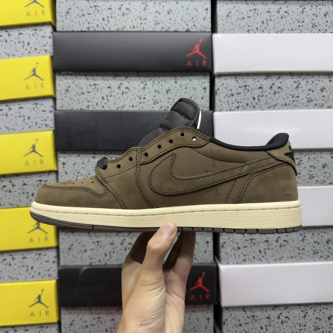 Air Jordan 1 Travis Scott Low Brown Suede