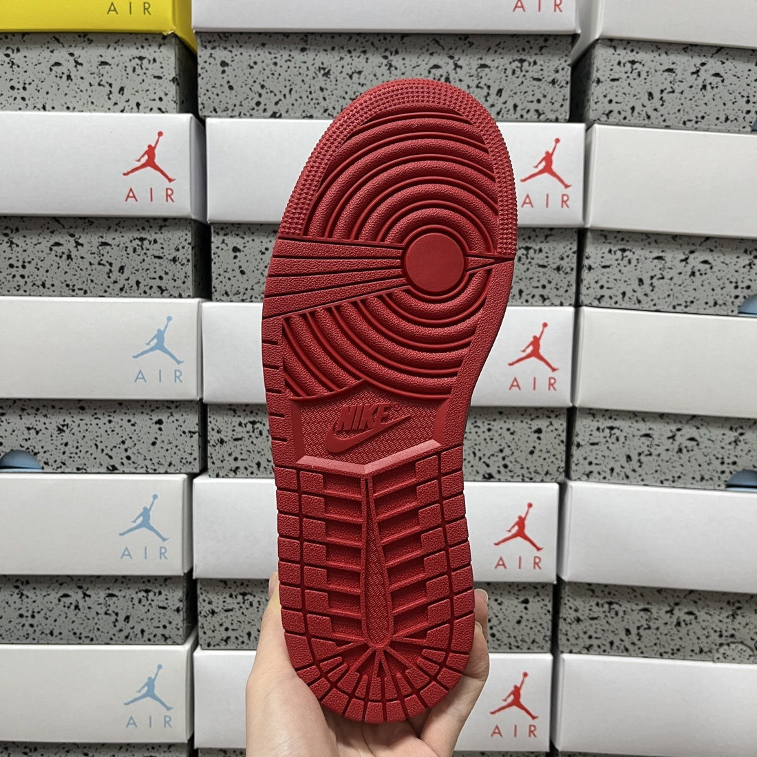Air Jordan 1 Travis Scott Low Chicago