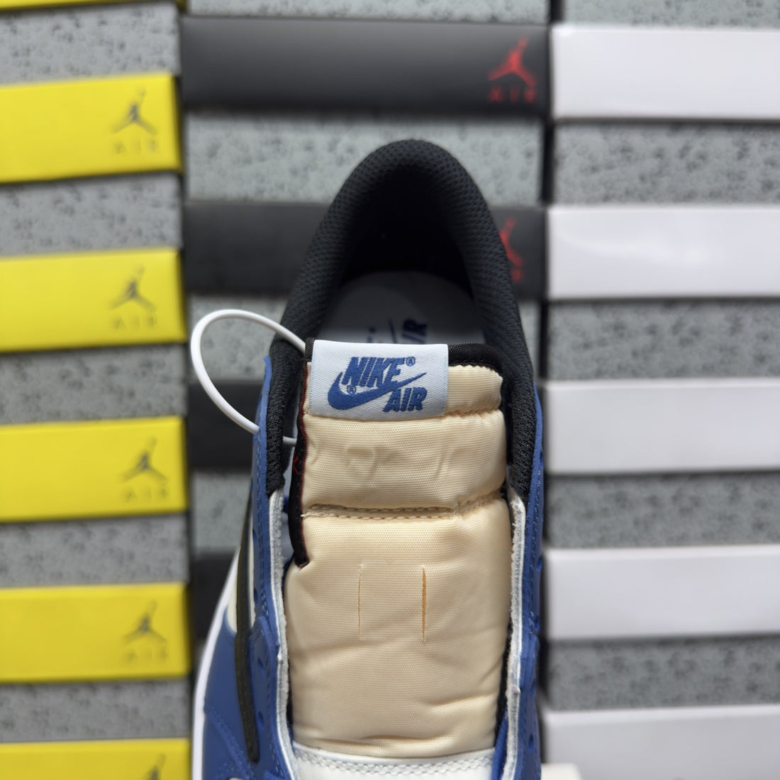 Air Jordan 1 Travis Scott Low Game Royal
