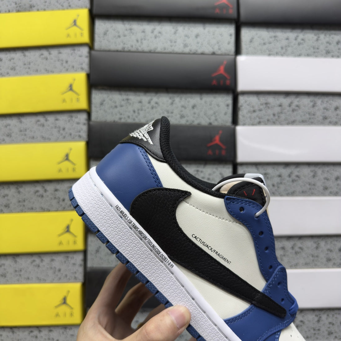 Air Jordan 1 Travis Scott Low Game Royal