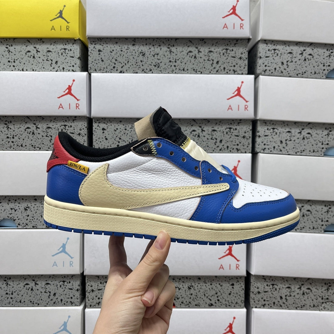 Air Jordan 1 Travis Scott Low Game Royal Sail