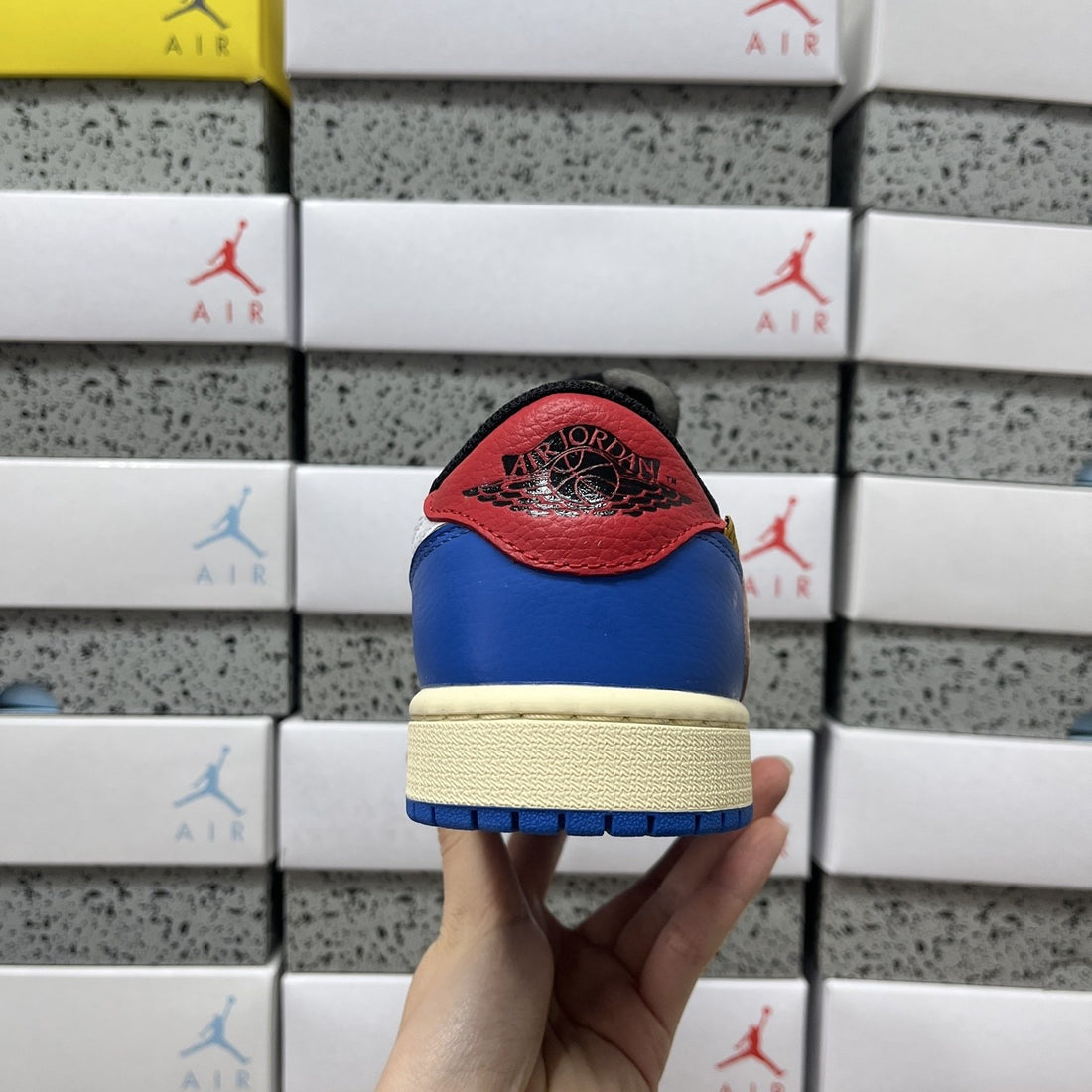 Air Jordan 1 Travis Scott Low Game Royal Sail