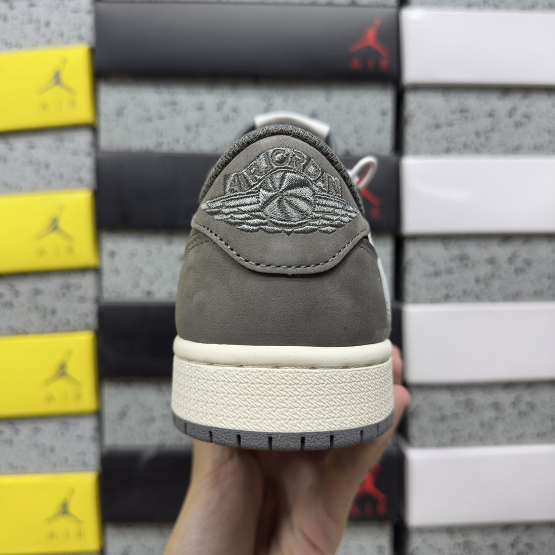 Air Jordan 1 Travis Scott Low Grey Black