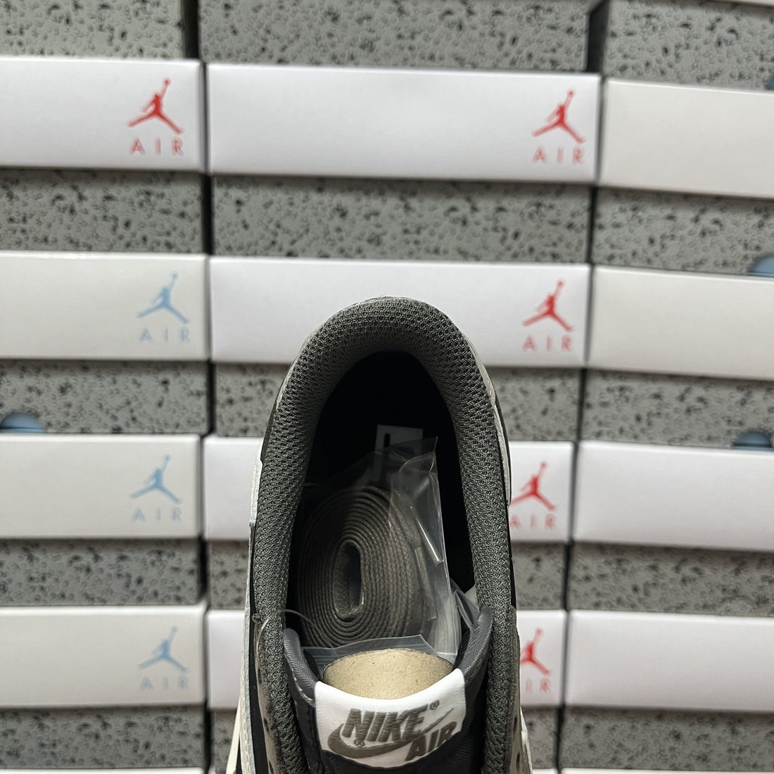 Air Jordan 1 Travis Scott Low Grey Olive
