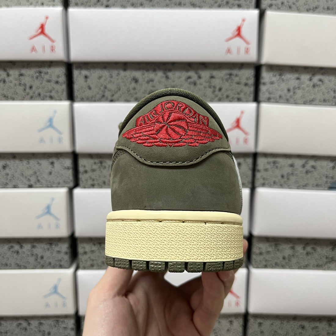 Air Jordan 1 Travis Scott Low Medium Olive