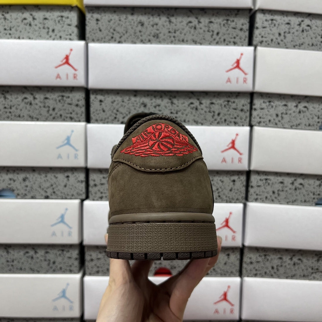Air Jordan 1 Travis Scott Low Mocha