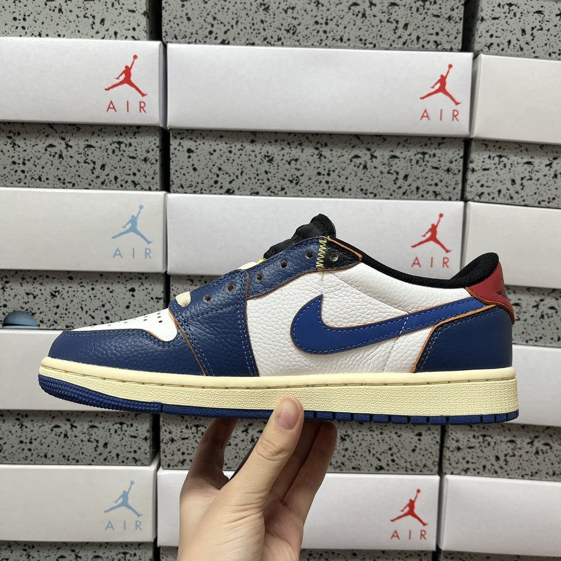 Air Jordan 1 Travis Scott Low Navy Red